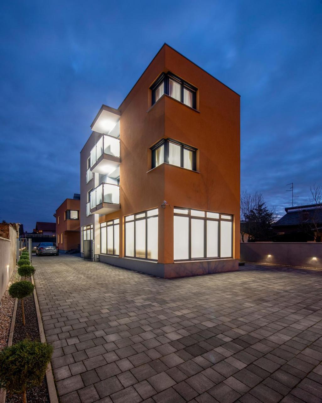 Ratkajec Luxury Apartments Varaždin Eksteriør billede