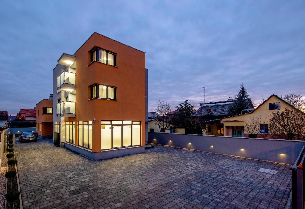 Ratkajec Luxury Apartments Varaždin Eksteriør billede